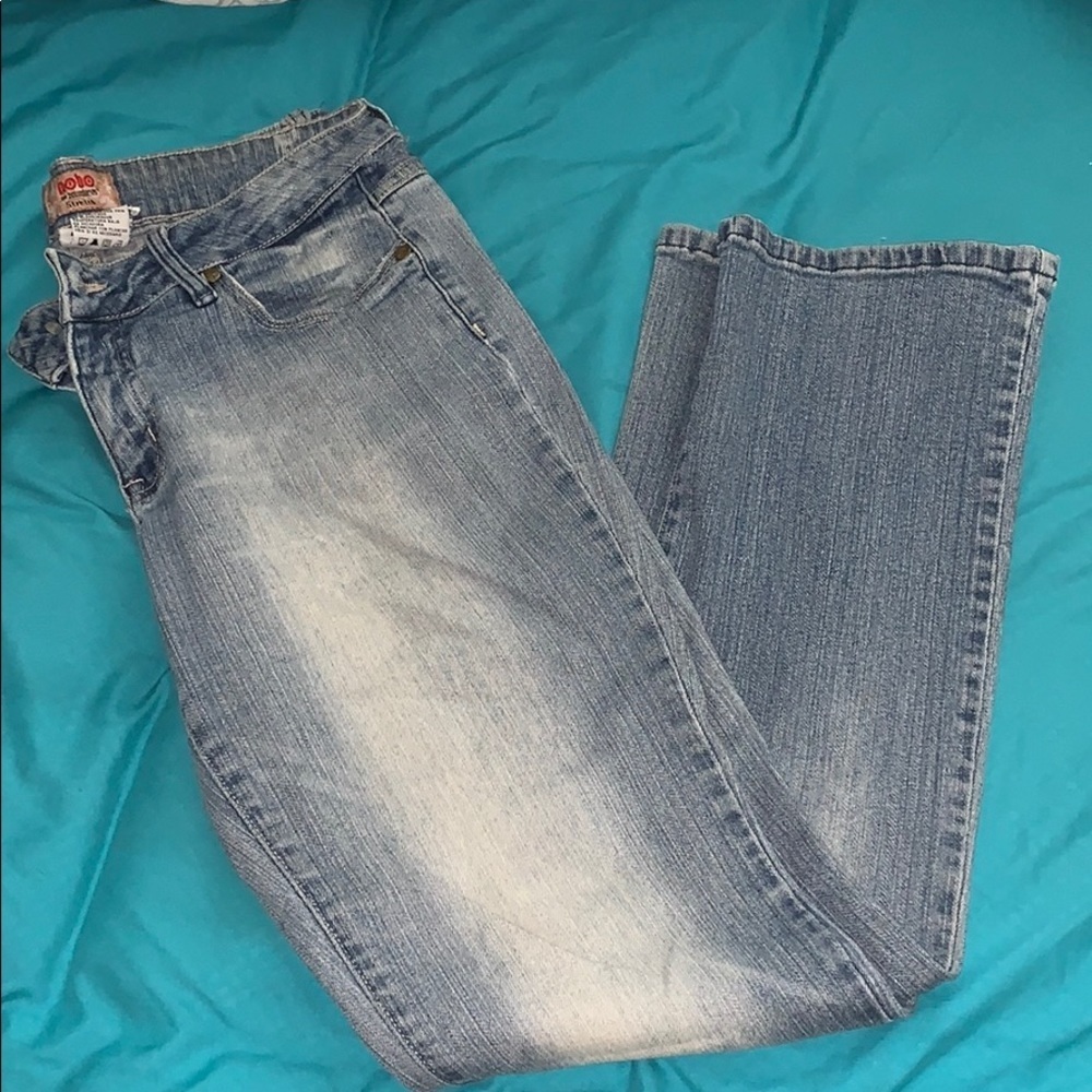 Light wash stretchy jeans 11